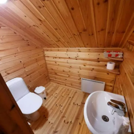 Апартаменты Spacious For 8 With Sauna *